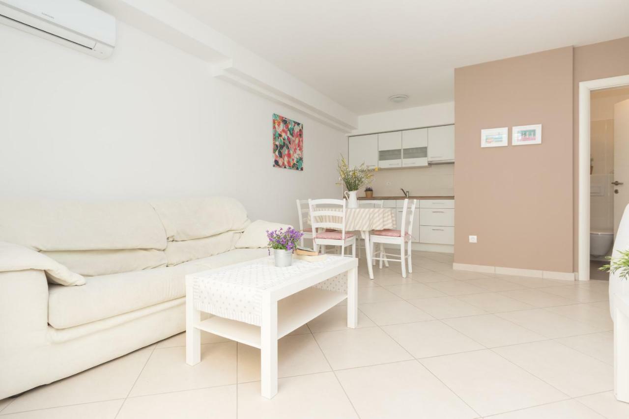 Alpeza Apartments โบล ภายนอก รูปภาพ